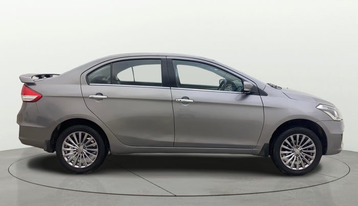 2018 Maruti Ciaz S 1.4 MT PETROL, Petrol, Manual, 1,31,896 km, Right Side View