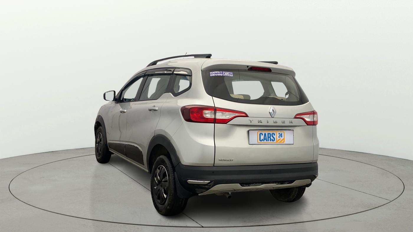 2022 Renault TRIBER RXT, Petrol, Manual, 32,819 km, Left Back Diagonal