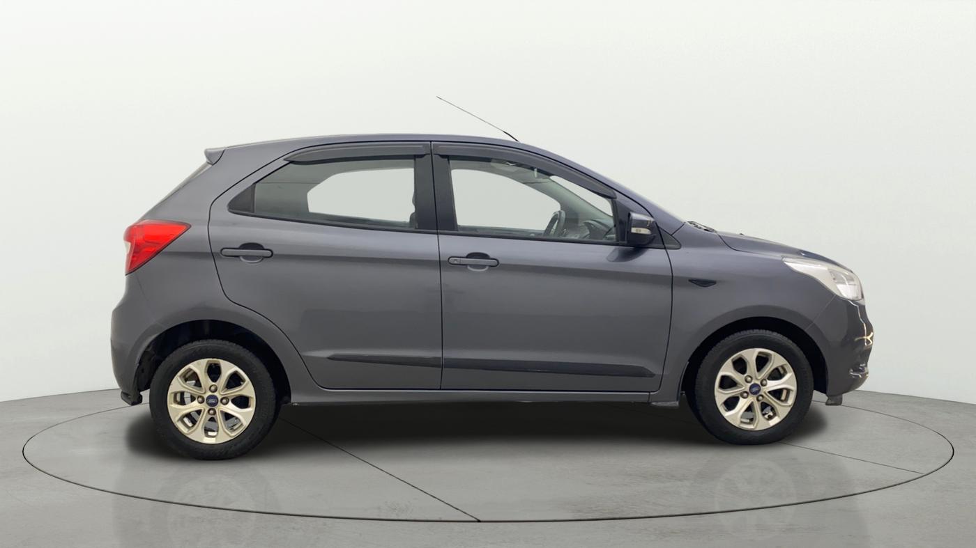 2017 Ford New Figo TITANIUM 1.5 PETROL AT, Petrol, Automatic, 81,682 km, Right Side View