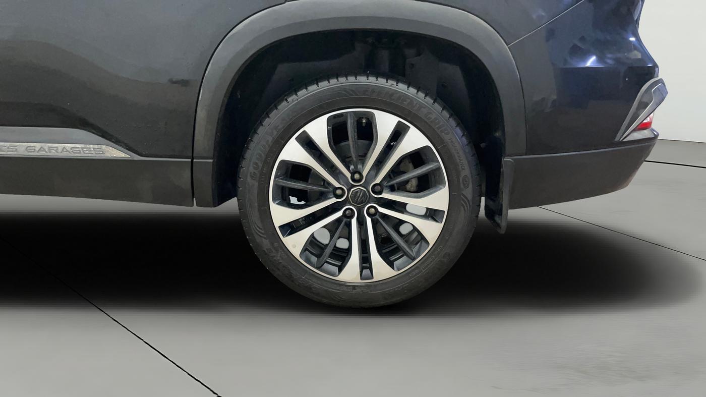 2022 MG HECTOR PLUS SHARP 1.5 PETROL TURBO CVT 6-STR, Petrol, Automatic, 42,456 km, Left Rear Wheel