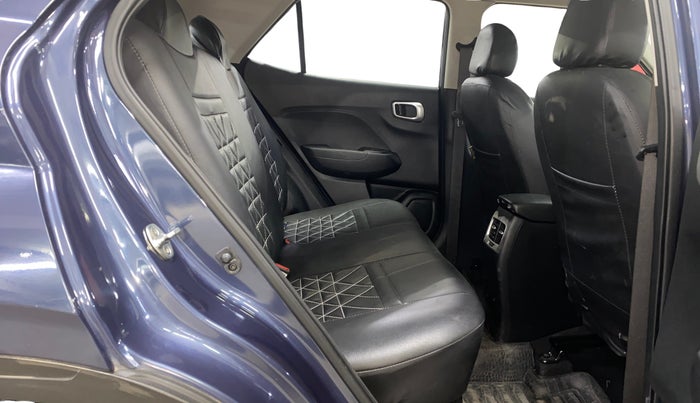 2021 Hyundai VENUE S 1.2, Petrol, Manual, 22,857 km, Right Side Rear Door Cabin