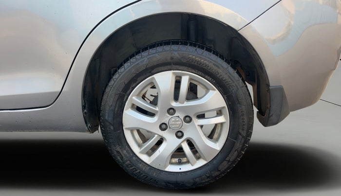 2013 Maruti Swift Dzire ZDI, Diesel, Manual, 1,26,838 km, Left Rear Wheel