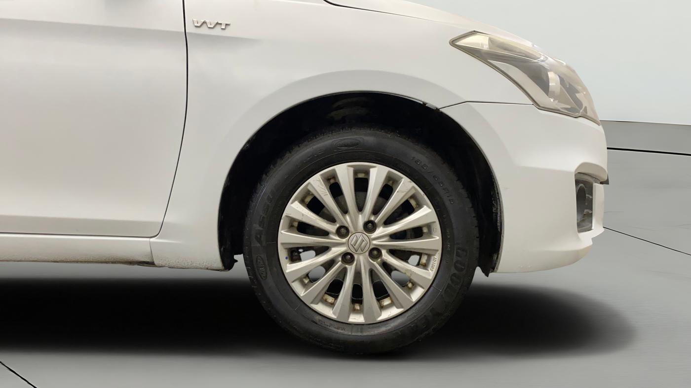 2017 Maruti Ciaz ZXI AT, Petrol, Automatic, 50 km, Right Front Wheel