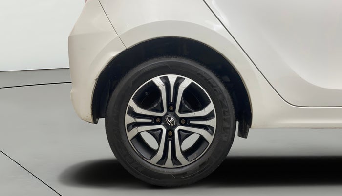 2019 Tata Tiago XZ PETROL, CNG, Manual, 83,500 km, Right Rear Wheel