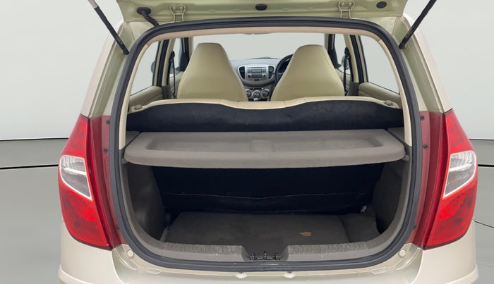 2013 Hyundai i10 MAGNA 1.2, Petrol, Manual, 57,551 km, Boot Open Zoomed View