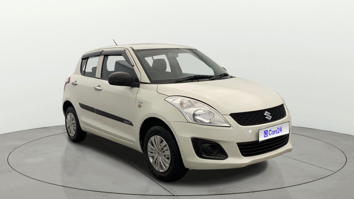 2016 Maruti Swift LXI, Petrol, Manual, 79,542 km, Right Front Diagonal