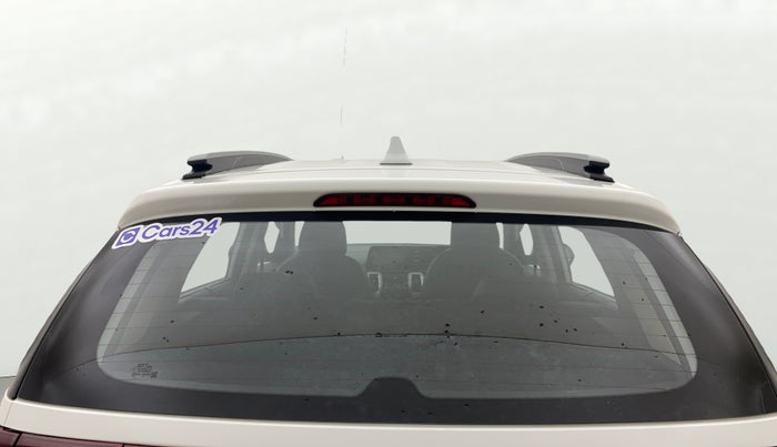 2022 KIA SONET HTX 1.5 AT, Diesel, Automatic, 1,27,467 km, Rear Windshield