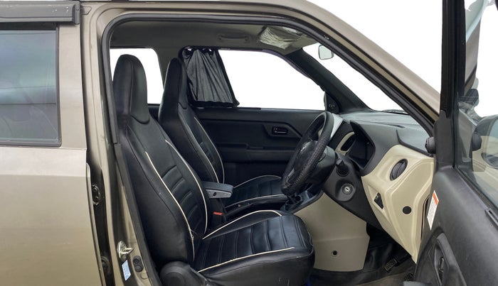 2021 Maruti New Wagon-R LXI CNG (O) 1.0, CNG, Manual, 43,516 km, Right Side Front Door Cabin