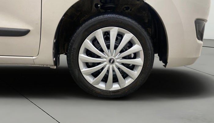 2017 Maruti Wagon R 1.0 VXI OPT, Petrol, Manual, 29,992 km, Right Front Wheel