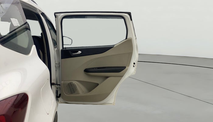 2022 Renault TRIBER RXZ, Petrol, Manual, 35,510 km, RHS Rear Door