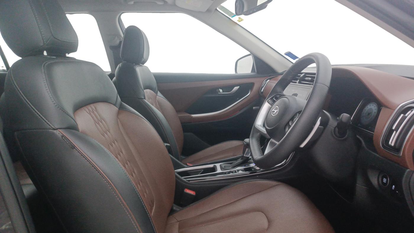 2021 Hyundai ALCAZAR PLATINUM(O) 7STR 1.5 AT, Diesel, Automatic, 52,880 km, Right Side Front Door Cabin