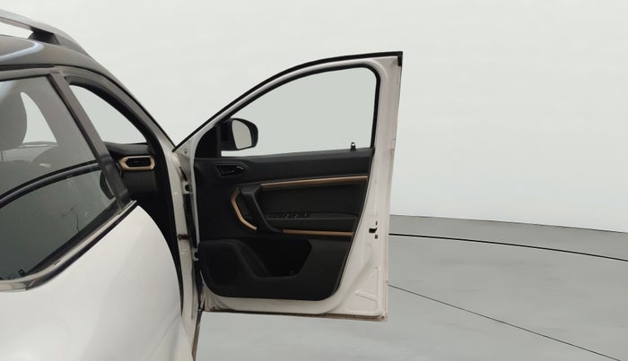 2021 Renault Kiger RXT (O) AMT, Petrol, Automatic, 39,237 km, RHS Front Door