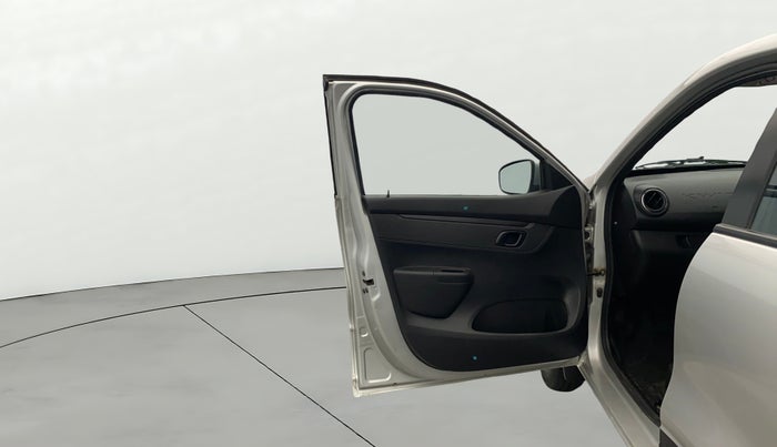 2022 Renault Kwid RXL 1.0 AMT, Petrol, Automatic, 49,984 km, LHS Front Door