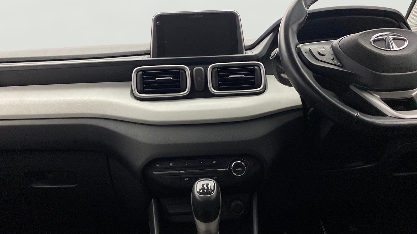 2022 Tata PUNCH CREATIVE  MT, Petrol, Manual, 7,971 km, Air Conditioner