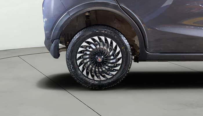 2024 Maruti Alto K10 LXi(O), Petrol, Manual, 4,333 km, Right Rear Wheel