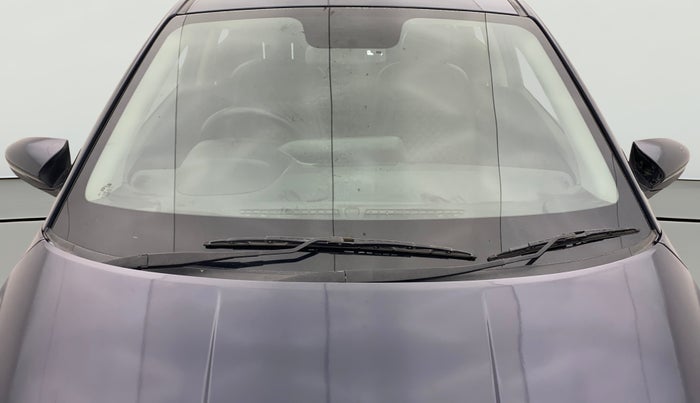 2022 Hyundai NEW I20 SPORTZ 1.2 MT, Petrol, Manual, 70,585 km, Front Windshield