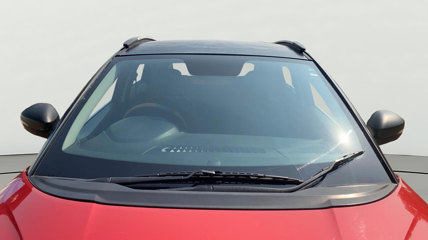 2018 Tata NEXON XM PETROL, CNG, Manual, 96,263 km, Front Windshield