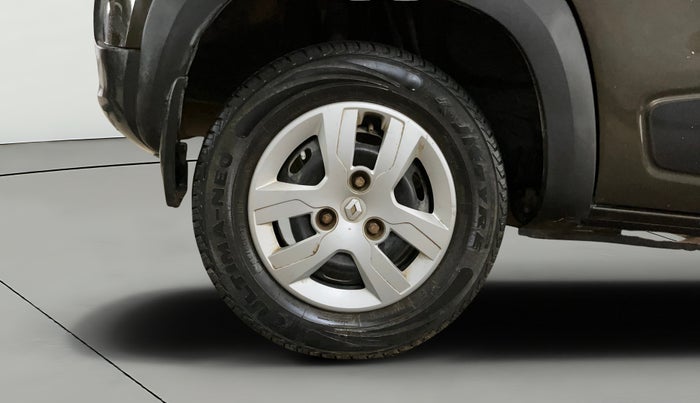 2018 Renault Kwid RXL, Petrol, Manual, 72,311 km, Right Rear Wheel