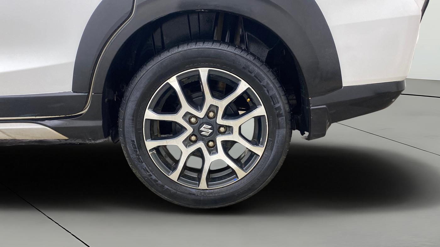 2022 Maruti XL6 ZETA MT, Petrol, Manual, 1,05,437 km, Left Rear Wheel