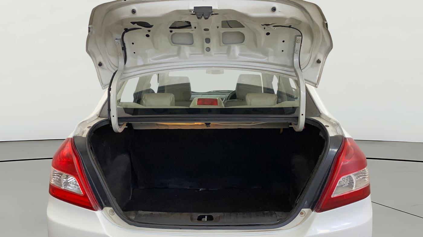 2015 Maruti Swift Dzire VXI, Petrol, Manual, 64,892 km, Boot Open Zoomed View