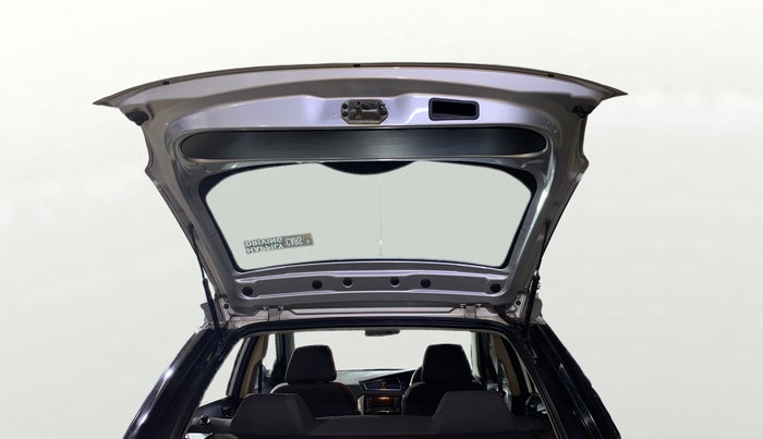 2016 Tata Bolt XM REVOTRON, Petrol, Manual, 55,482 km, Boot Door Open