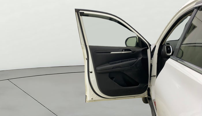 2023 KIA SONET HTK 1.2, Petrol, Manual, 47,384 km, LHS Front Door