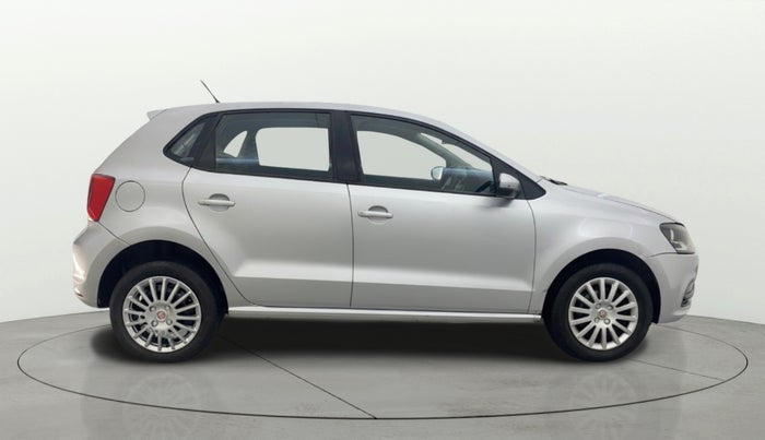 2016 Volkswagen Polo COMFORTLINE 1.2L, Petrol, Manual, 87,064 km, Right Side View