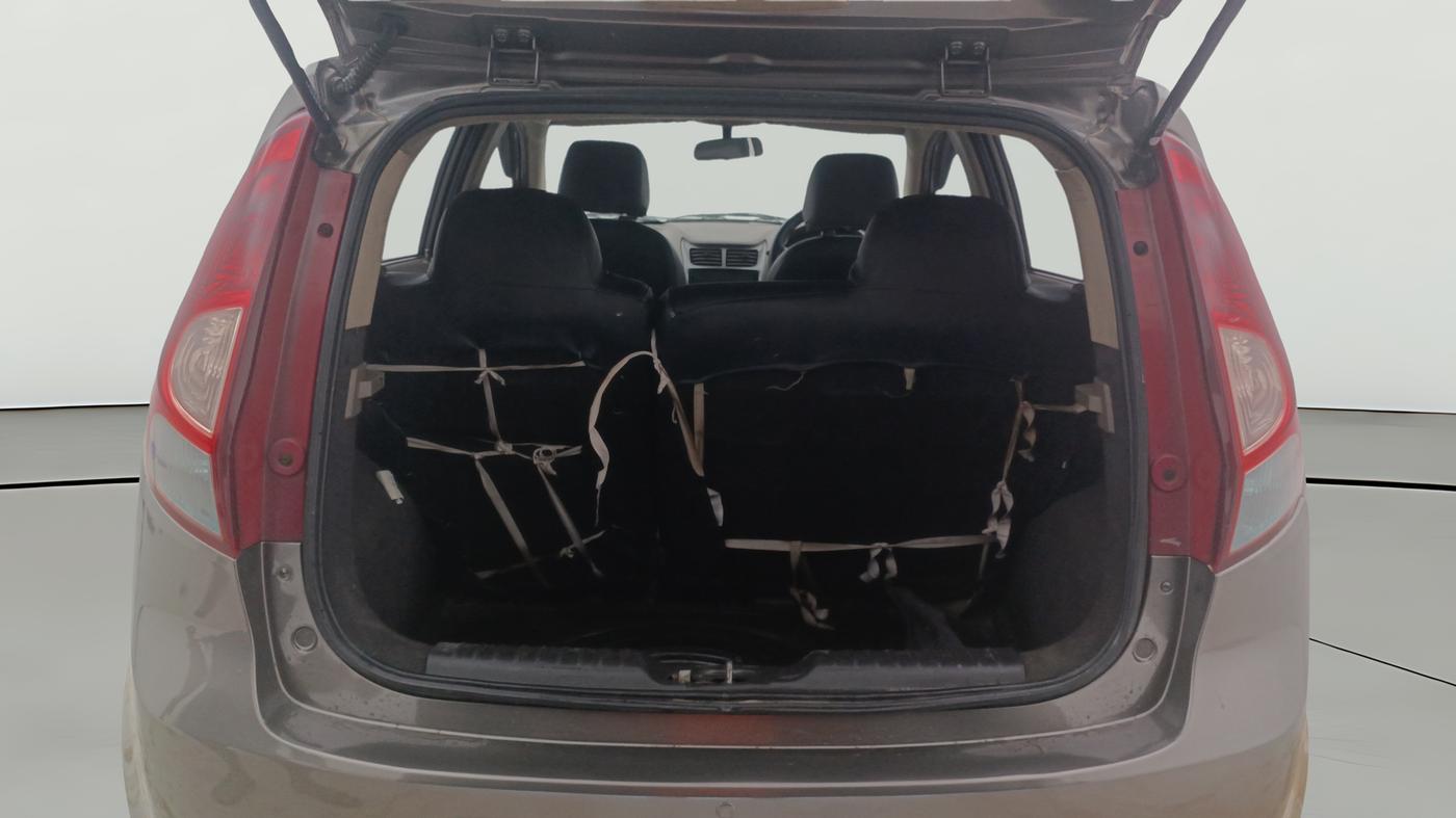 2013 Chevrolet Sail UVA 1.3 LS ABS, Diesel, Manual, 1,22,829 km, Boot Open Zoomed View