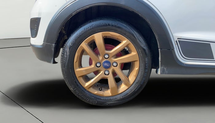 2019 Ford FREESTYLE TITANIUM 1.2 PETROL, CNG, Manual, 83,938 km, Right Rear Wheel