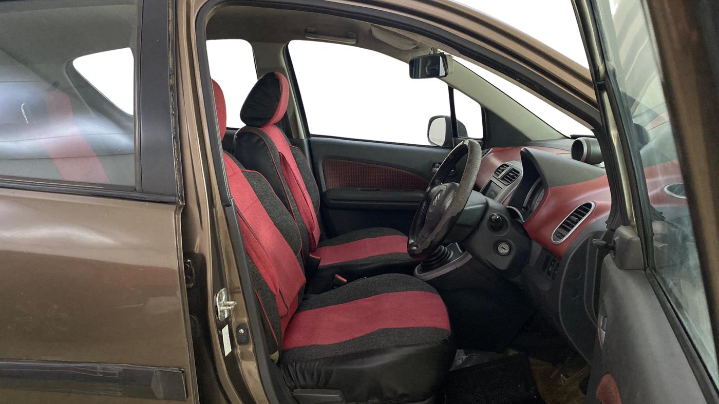 2013 Maruti Ritz VXI, Petrol, Manual, 55,778 km, Right Side Front Door Cabin