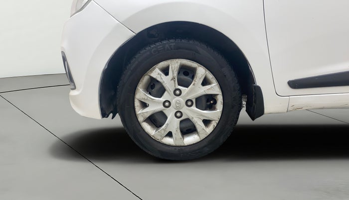 2015 Hyundai Grand i10 SPORTZ 1.2 KAPPA VTVT, Petrol, Manual, 71,243 km, Left Front Wheel