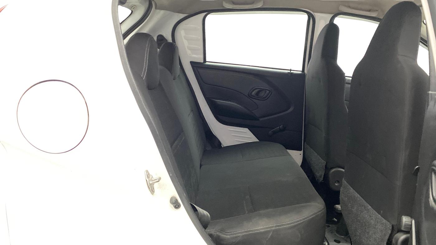 2017 Datsun Redi Go T(O) 1.0, Petrol, Manual, 67,900 km, Right Side Rear Door Cabin