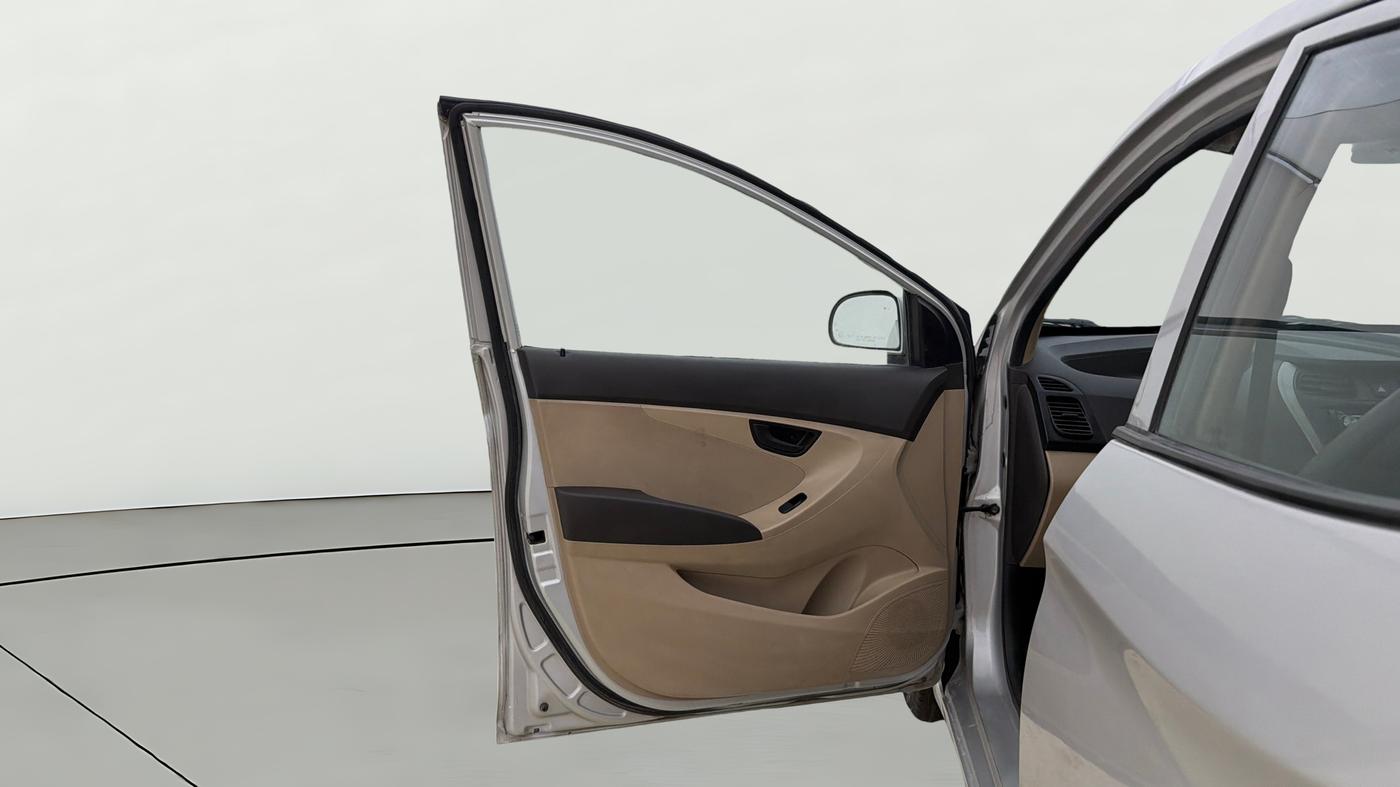 2016 Hyundai Eon ERA +, Petrol, Manual, 45,397 km, LHS Front Door