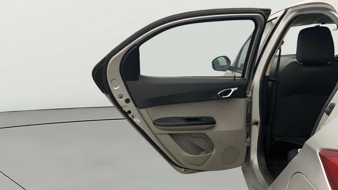 2017 Tata Tiago XZA PETROL, Petrol, Automatic, 68,398 km, LHS Rear Door