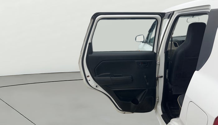 2022 Maruti New Wagon-R LXI 1.0, Petrol, Manual, 12,426 km, LHS Rear Door