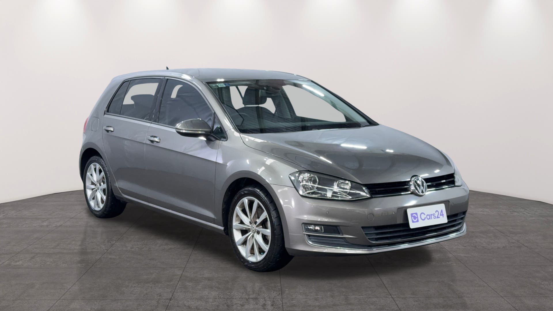 Volkswagen Golf image