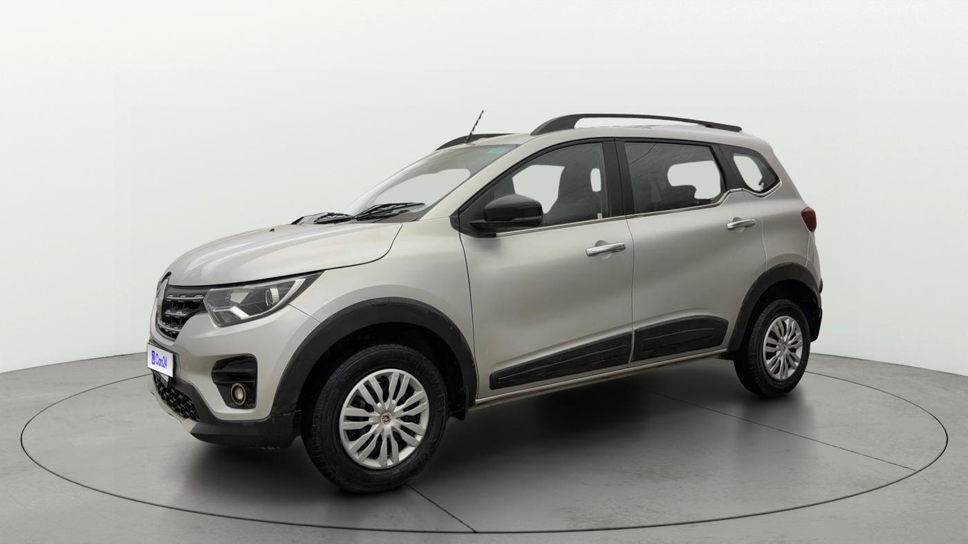 2023 Renault TRIBER RXT, Petrol, Manual, 38,890 km, Left Front Diagonal