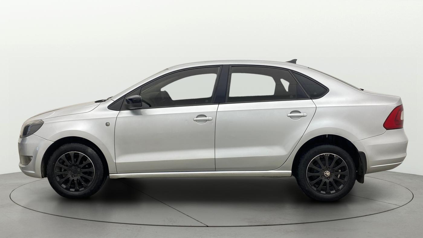 2015 Skoda Rapid 1.5 TDI CR ELEGANCE AT, Diesel, Automatic, 53,592 km, Left Side