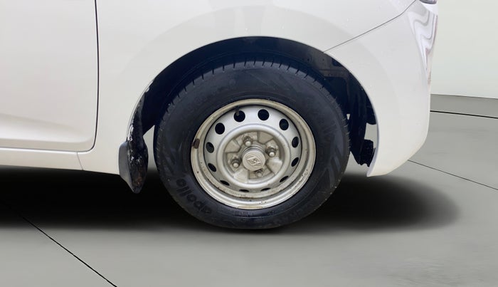 2015 Hyundai Eon ERA +, Petrol, Manual, 49,356 km, Right Front Wheel