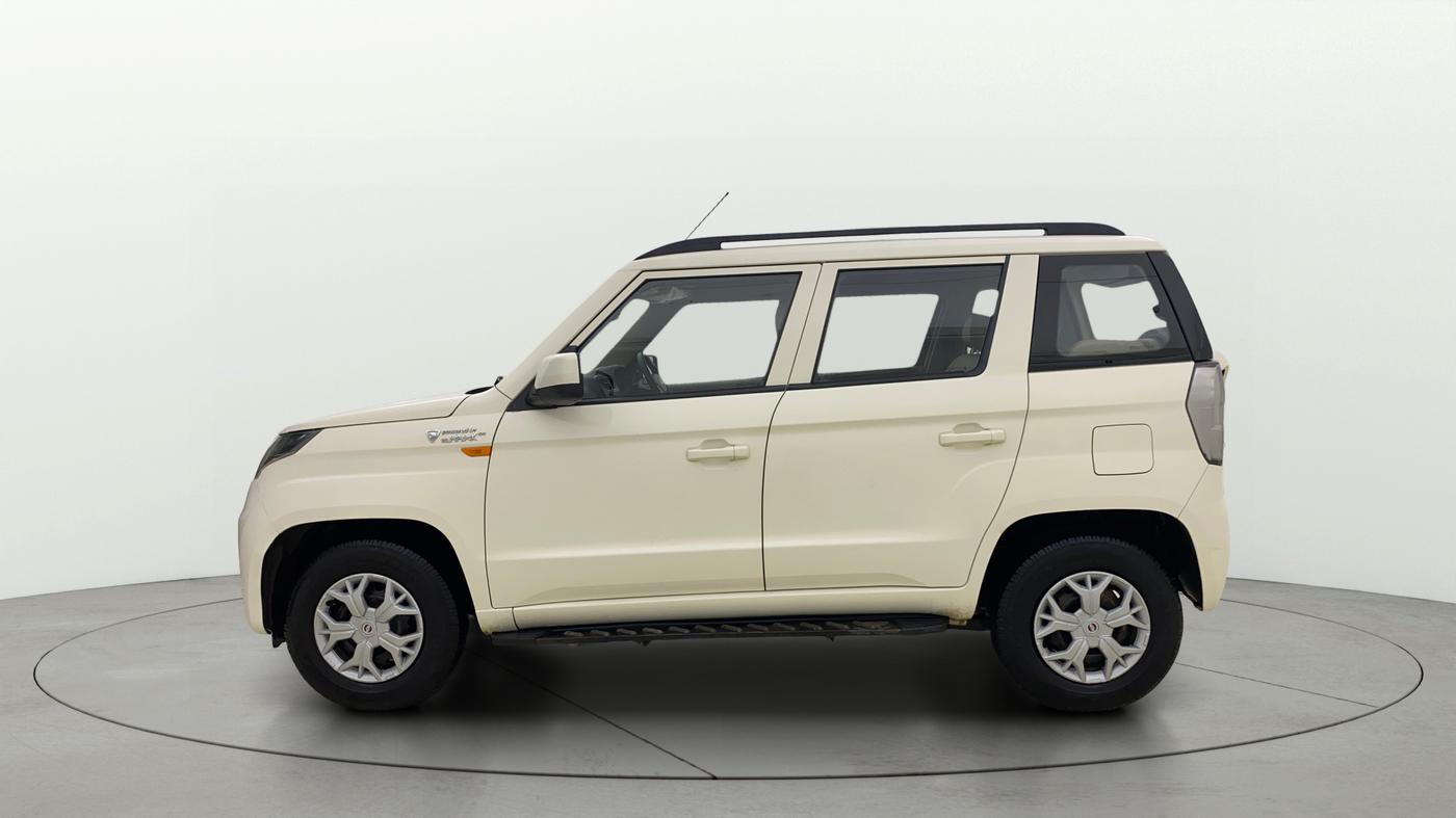 2019 Mahindra TUV300 T6 PLUS, Diesel, Manual, 66,090 km, Left Side