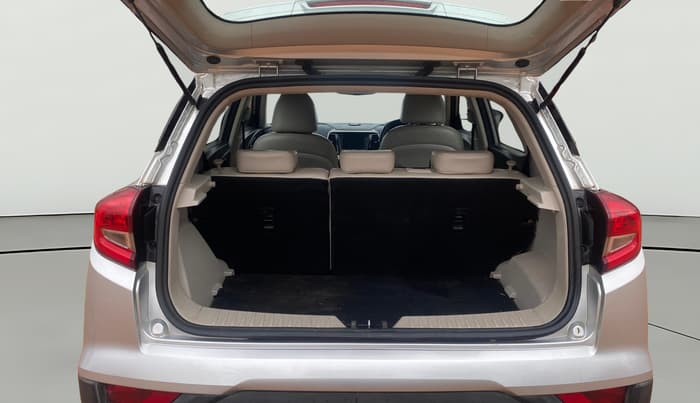 2019 Mahindra XUV300 W8 (O) 1.5 DIESEL, Diesel, Manual, 74,003 km, Boot Open Zoomed View