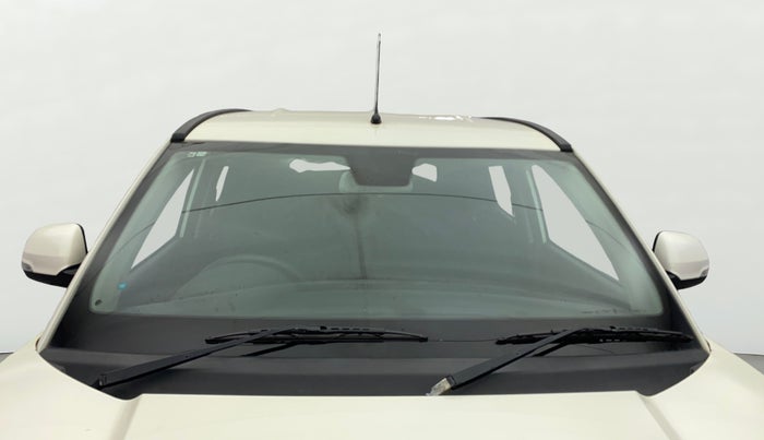 2017 Mahindra Kuv100 K8 6 STR, Petrol, Manual, 12,171 km, Front Windshield