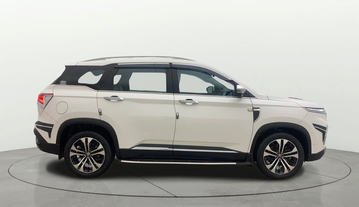 2022 MG HECTOR SHARP 1.5 PETROL CVT, Petrol, Automatic, 28,949 km, Right Side View