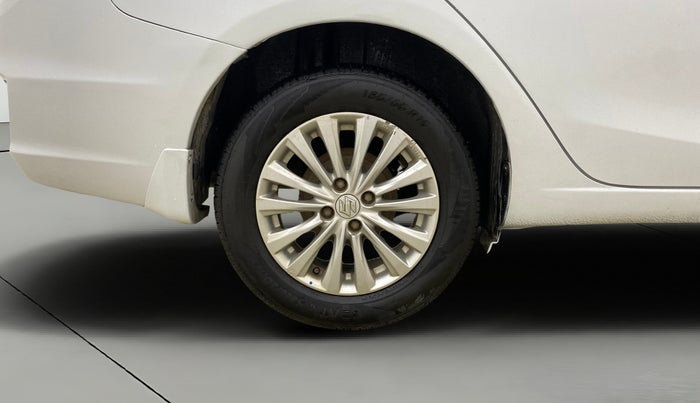 2015 Maruti Ciaz ZXI AT, Petrol, Automatic, 44,549 km, Right Rear Wheel