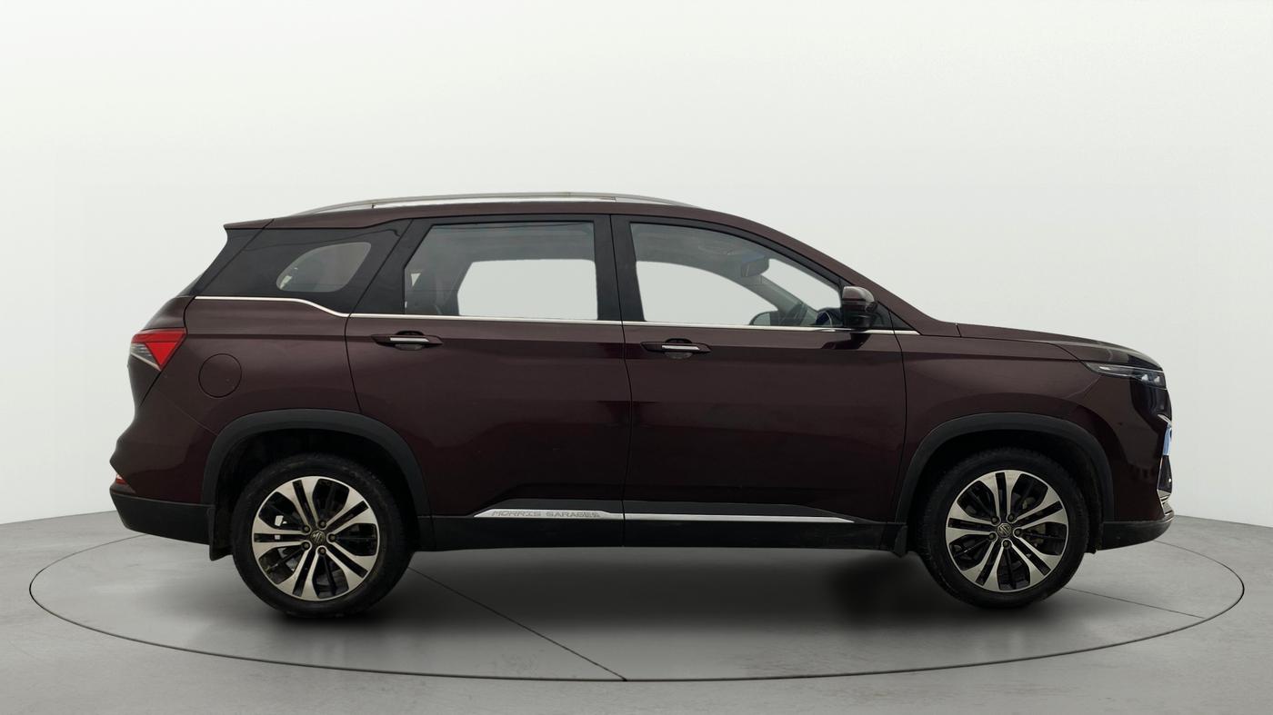 2021 MG HECTOR PLUS SHARP 2.0 DIESEL TURBO MT 6-STR, Diesel, Manual, 1,00,349 km, Right Side View