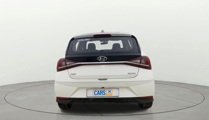 2023 Hyundai NEW I20 SPORTZ 1.2 MT, Petrol, Manual, 38,249 km, Back/Rear