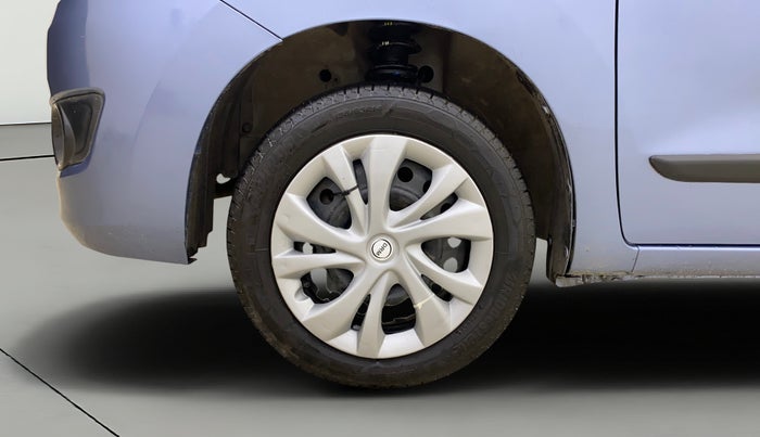 2016 Maruti Wagon R 1.0 VXI, Petrol, Manual, 1,16,863 km, Left Front Wheel