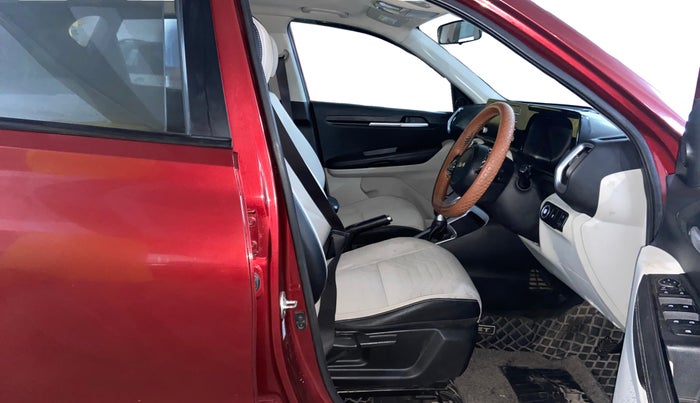 2021 KIA SONET HTX 1.0 IMT, Petrol, Manual, 76,222 km, Right Side Front Door Cabin