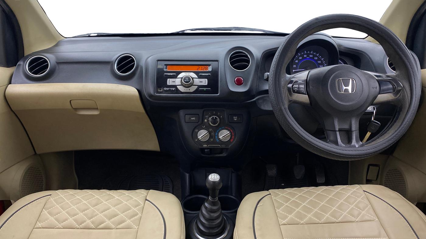 2014 Honda Brio S MT, Petrol, Manual, 90,224 km, Dashboard