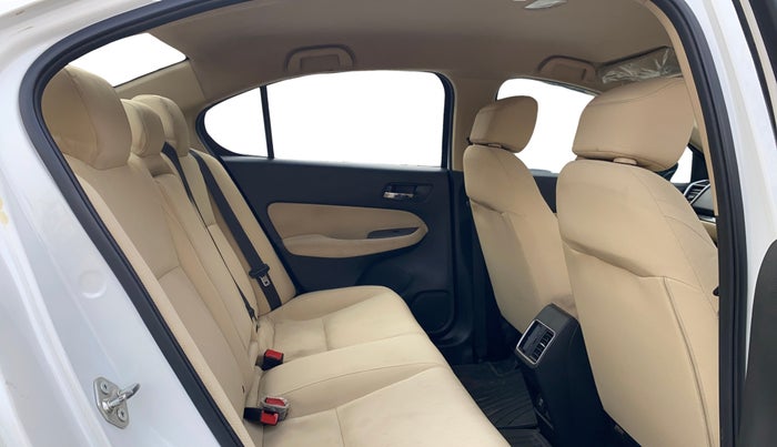 2021 Honda City 1.5L I-VTEC V MT 5TH GEN, Petrol, Manual, 18,470 km, Right Side Rear Door Cabin